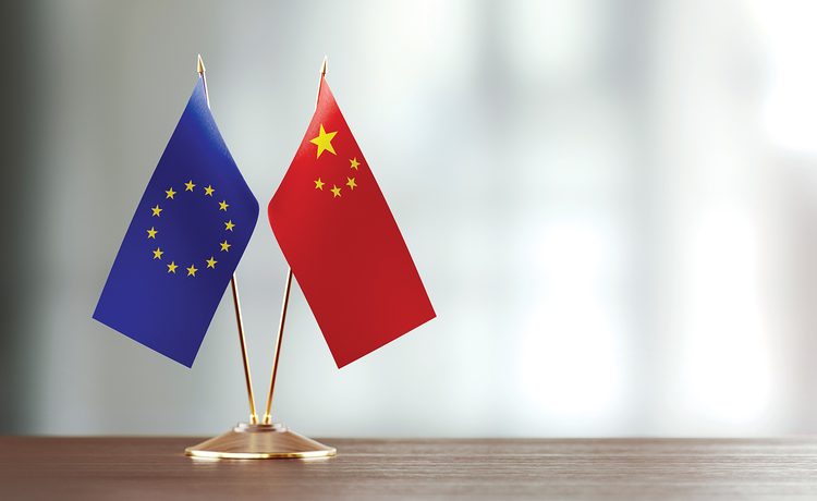 UE-China: Una economía global estable es una responsabilidad compartida