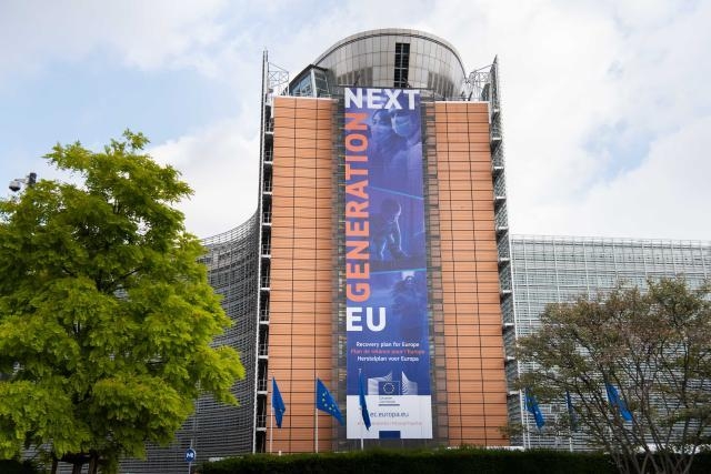 NextGenerationEU: La Comisión Europea actualiza la clave de asignación de las subvenciones de los Estados miembros sobre la base de los datos de ejecución de Eurostat para 2020 y 2021