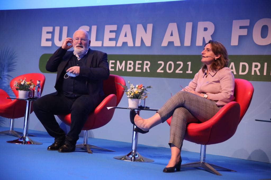 Timmermans “La contaminación del aire es una cuestión de desigualdad”