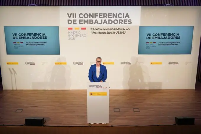 La comisaria europea de Asociaciones Internacionales, Jutta Urpilainen, visita Madrid para asistir a la Conferencia Anual de Embajadores de España