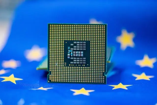 La Comisión celebra el acuerdo político sobre la Ley Europea de Chips